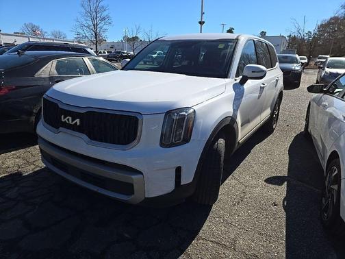 2023 Kia Telluride LX