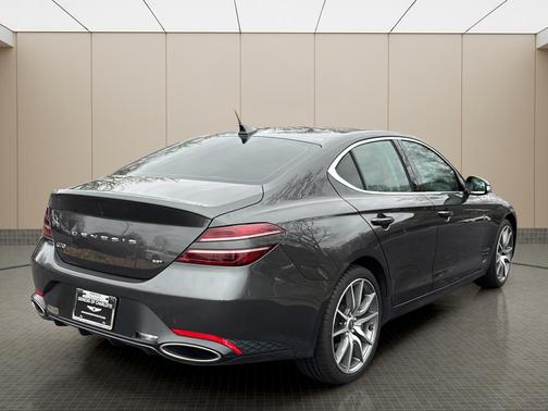 2022 Genesis G70 3.3T