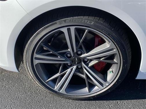 2024 Genesis G70 3.3T Sport Advanced