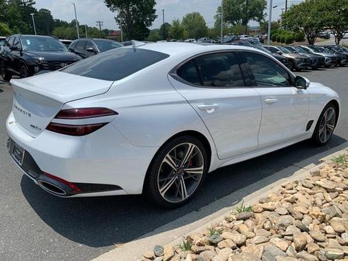 2024 Genesis G70 3.3T Sport Advanced