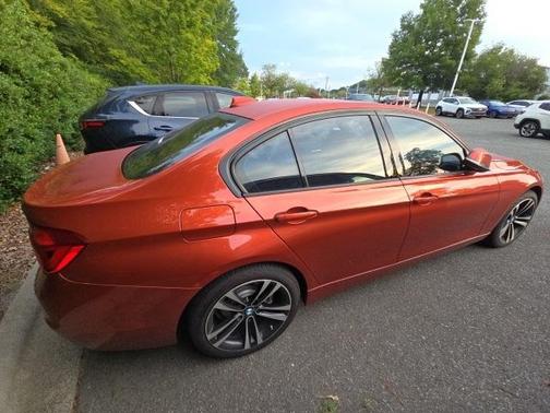 2018 BMW 330 i xDrive