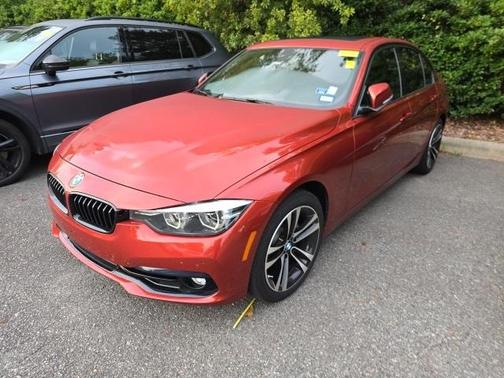 2018 BMW 330 i xDrive