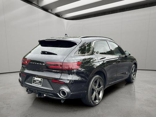Vik Black 2025 Genesis GV70 3.5T Sport