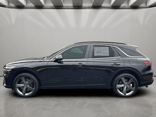 Vik Black 2025 Genesis GV70 3.5T Sport