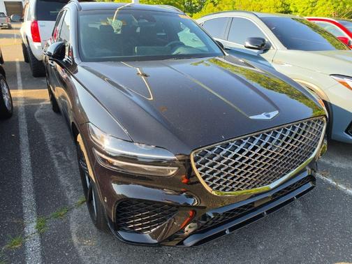 Vik Black 2025 Genesis GV70 3.5T Sport