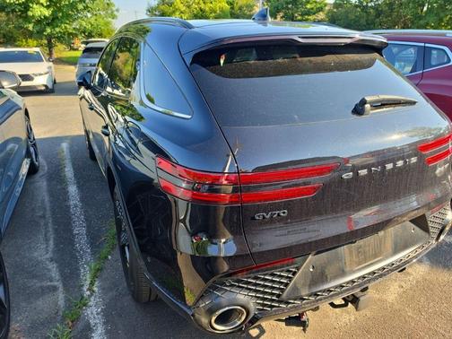 Vik Black 2025 Genesis GV70 3.5T Sport