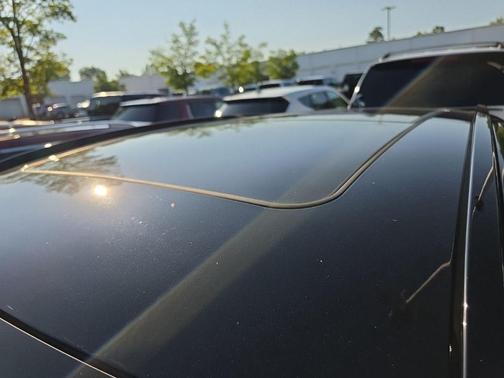 Vik Black 2025 Genesis GV70 3.5T Sport