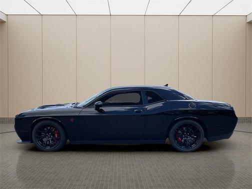 2016 Dodge Challenger SRT Hellcat