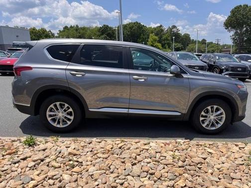 2019 Hyundai SANTA FE 2.4 SE