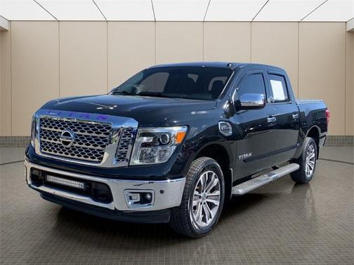 2017 Nissan Titan SL