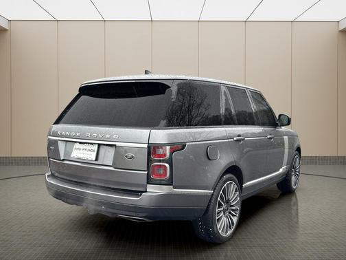 2020 Land Rover Range Rover P525 HSE