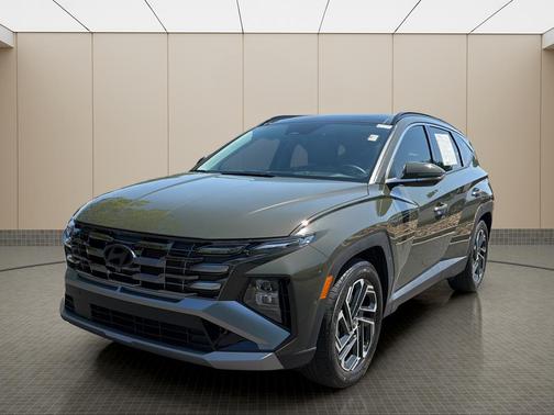 Green 2025 Hyundai TUCSON Limited