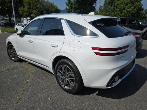 2022 Genesis GV70 2.5T