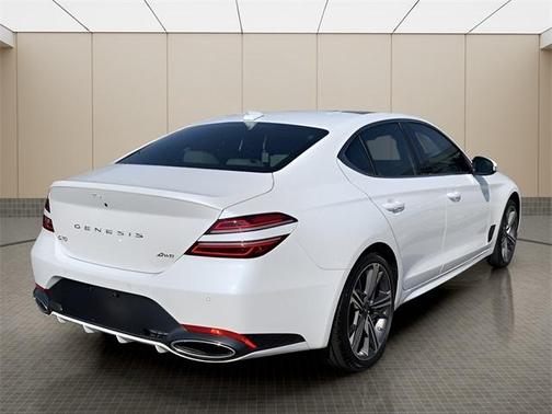 2025 Genesis G70 2.5T
