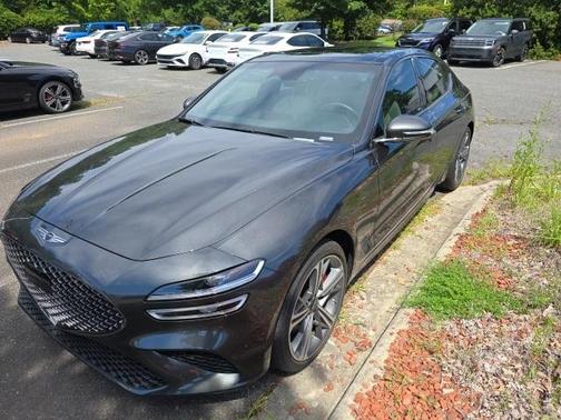 2025 Genesis G70 2.5T