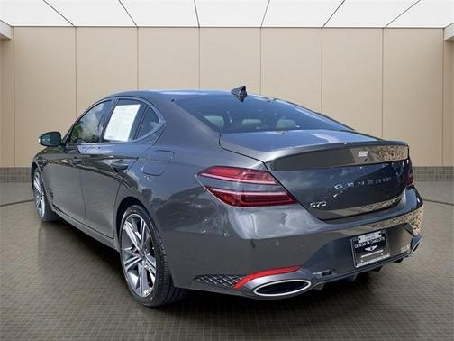 2025 Genesis G70 2.5T