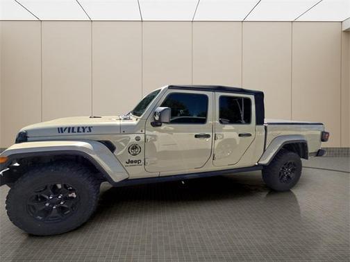 2022 Jeep Gladiator Sport