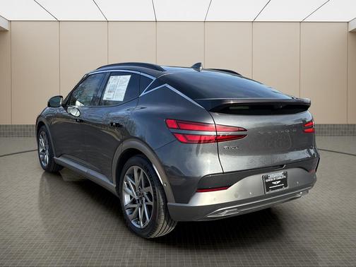 2023 Genesis GV60 Advanced