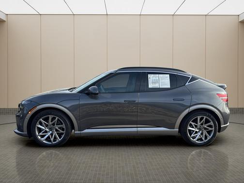 2023 Genesis GV60 Advanced