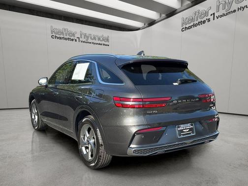 Makalu Gray 2026 Genesis GV70 2.5T