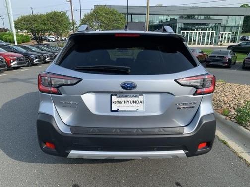 2024 Subaru Outback Touring XT