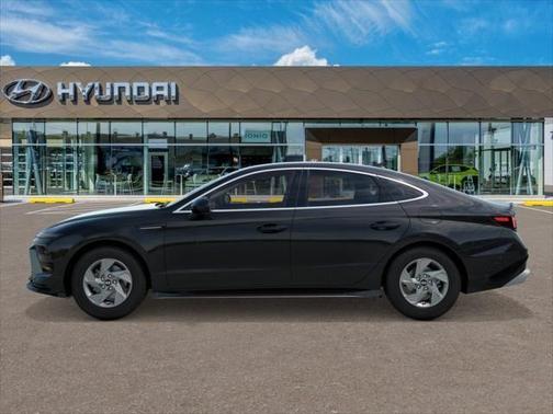 Black 2026 Hyundai SONATA SE