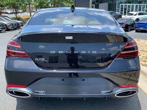 2025 Genesis G70 2.5T