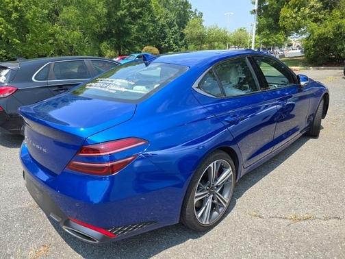2025 Genesis G70 2.5T