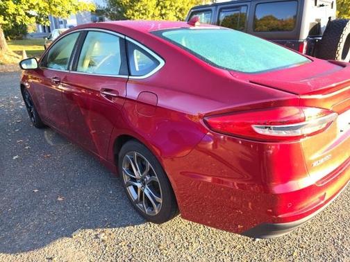 2020 Ford Fusion Hybrid Titanium