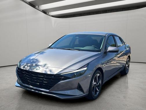 Metal 2023 Hyundai ELANTRA SEL