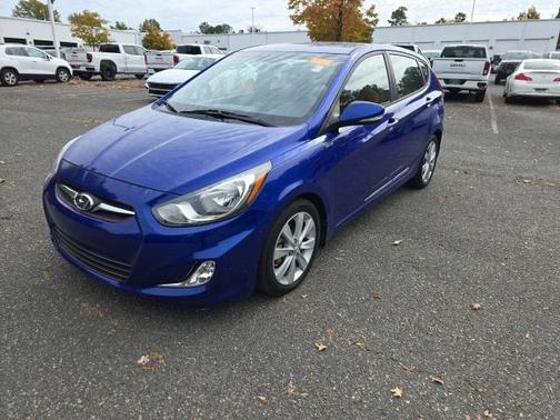 2013 Hyundai Accent SE