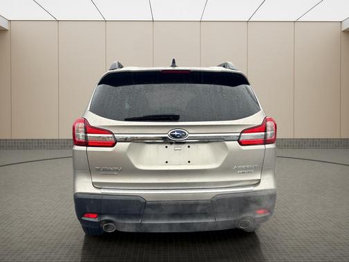 2019 Subaru Ascent Limited 8-Passenger