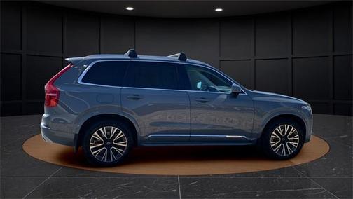 2021 Volvo XC90 Recharge Plug-In Hybrid T8 Inscription Expression 7 Passenger