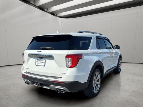 White Metallic 2020 Ford Explorer Platinum