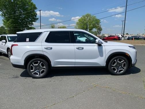 2025 Hyundai PALISADE SEL Premium