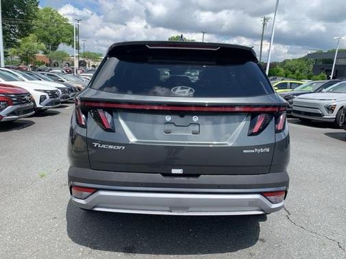 2025 Hyundai TUCSON Hybrid Limited