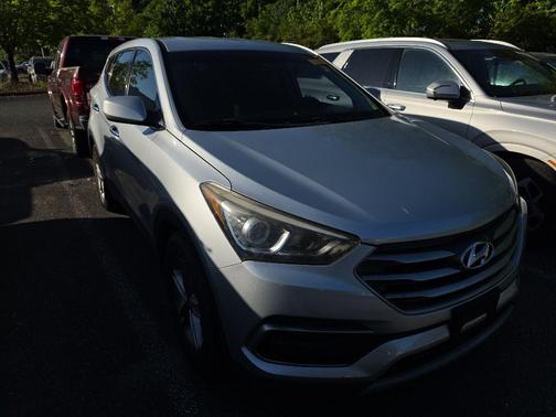 Sparkling Silver 2018 Hyundai Santa Fe Sport 2.4L