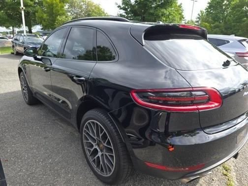2018 Porsche Macan S