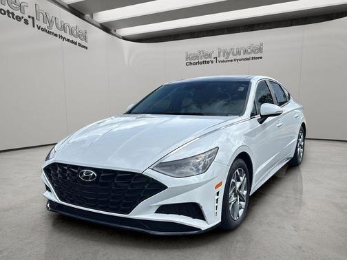 White 2023 Hyundai SONATA SEL