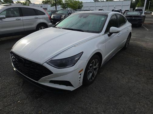 White 2023 Hyundai SONATA SEL