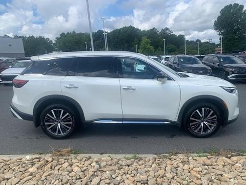 2023 INFINITI QX60 SENSORY