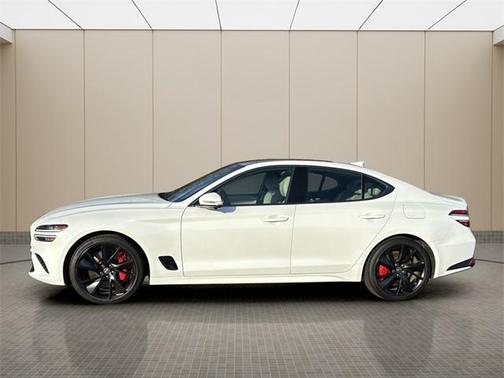 2023 Genesis G70 3.3T