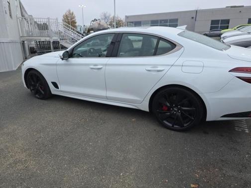 2023 Genesis G70 3.3T