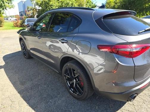 2020 Alfa Romeo Stelvio Base