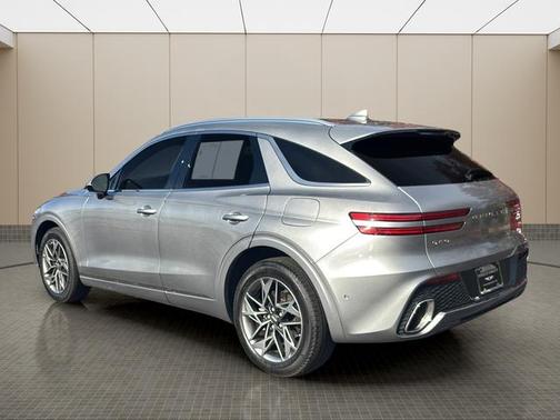 2022 Genesis GV70 2.5T