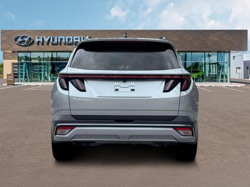 Shimmering Silver 2026 Hyundai TUCSON Limited