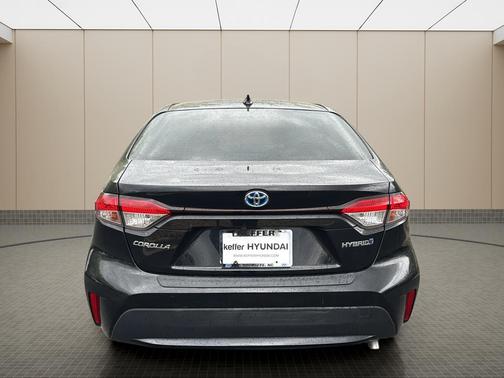 2020 Toyota Corolla Hybrid LE