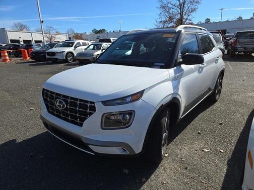 2023 Hyundai VENUE Limited