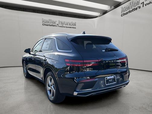 Vik Black 2026 Genesis GV70 2.5T