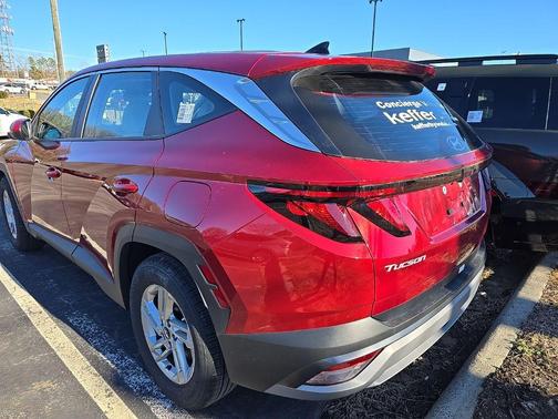 2025 Hyundai TUCSON SE